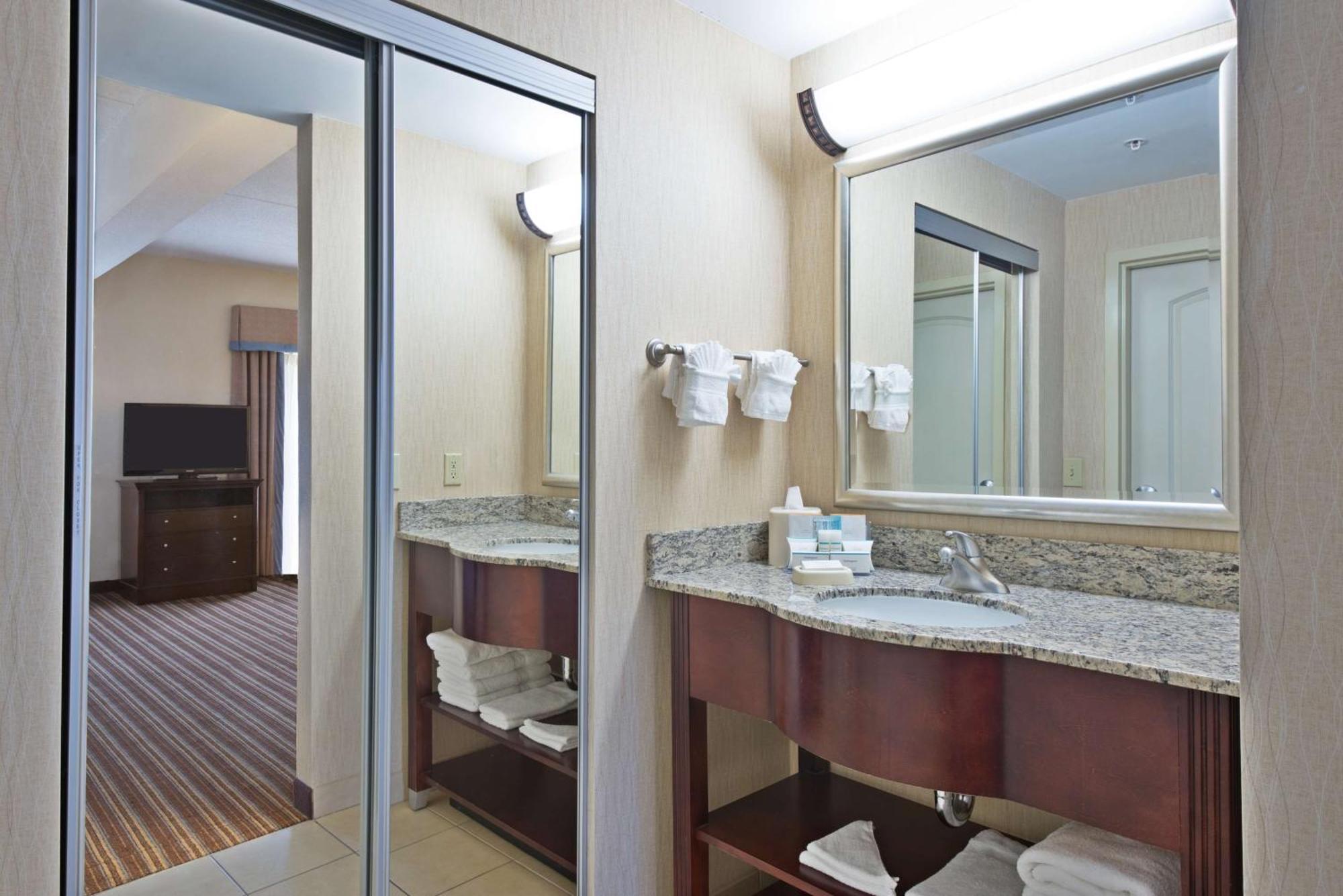 Hampton Inn Gainesville-Haymarket Eksteriør billede