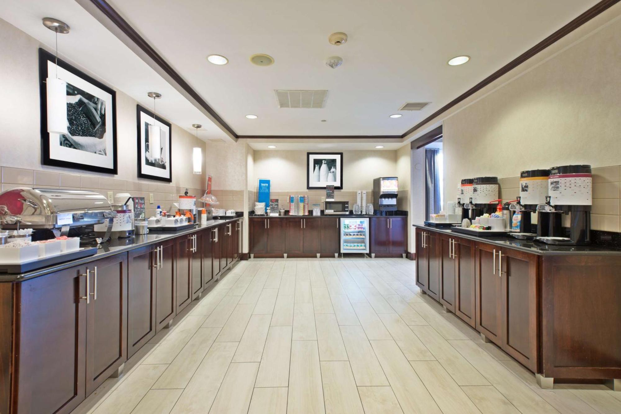 Hampton Inn Gainesville-Haymarket Eksteriør billede